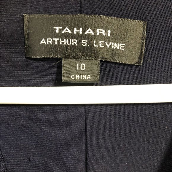Tahari Arthur S. Levine Navy Blue Dress, size 10 - Picture 4 of 4